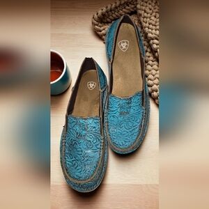 Ariat Women's Blue Embossed Loafers